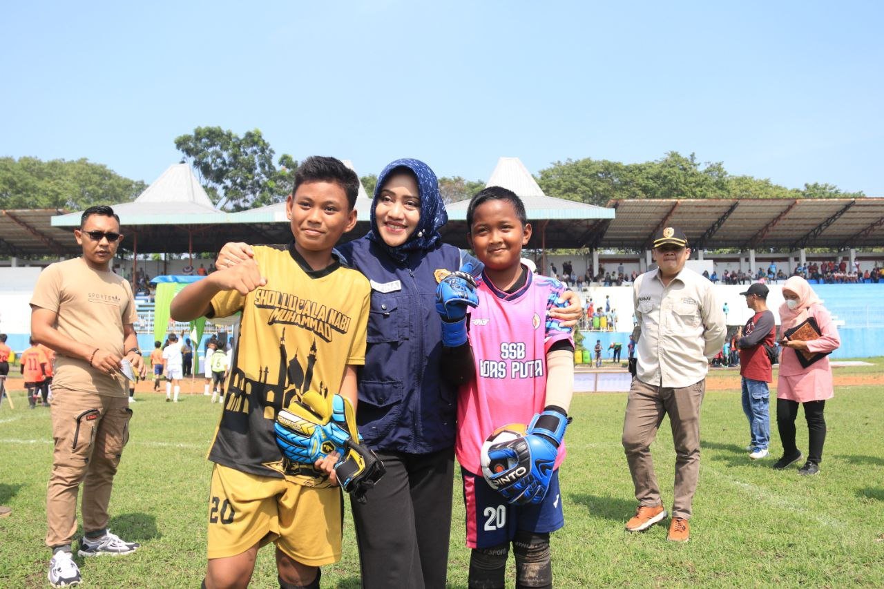 Buka Piala Bupati Cup U-10 Dan U-12, Bupati Ikfina Harap Jadi Ajang Adu Bakat Prestasi