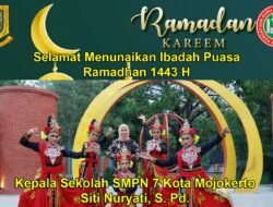 Kepala sekolah SMPN 7 Kota Mojokerto Siti Nurhayati, S.Pd Mengucapkan Selamat Menunaikan Ibadah Puasa 1433 H