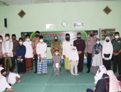 Bupati Mojokerto Santuni Anak Yatim di LKSA Darussalam Berat Kulon