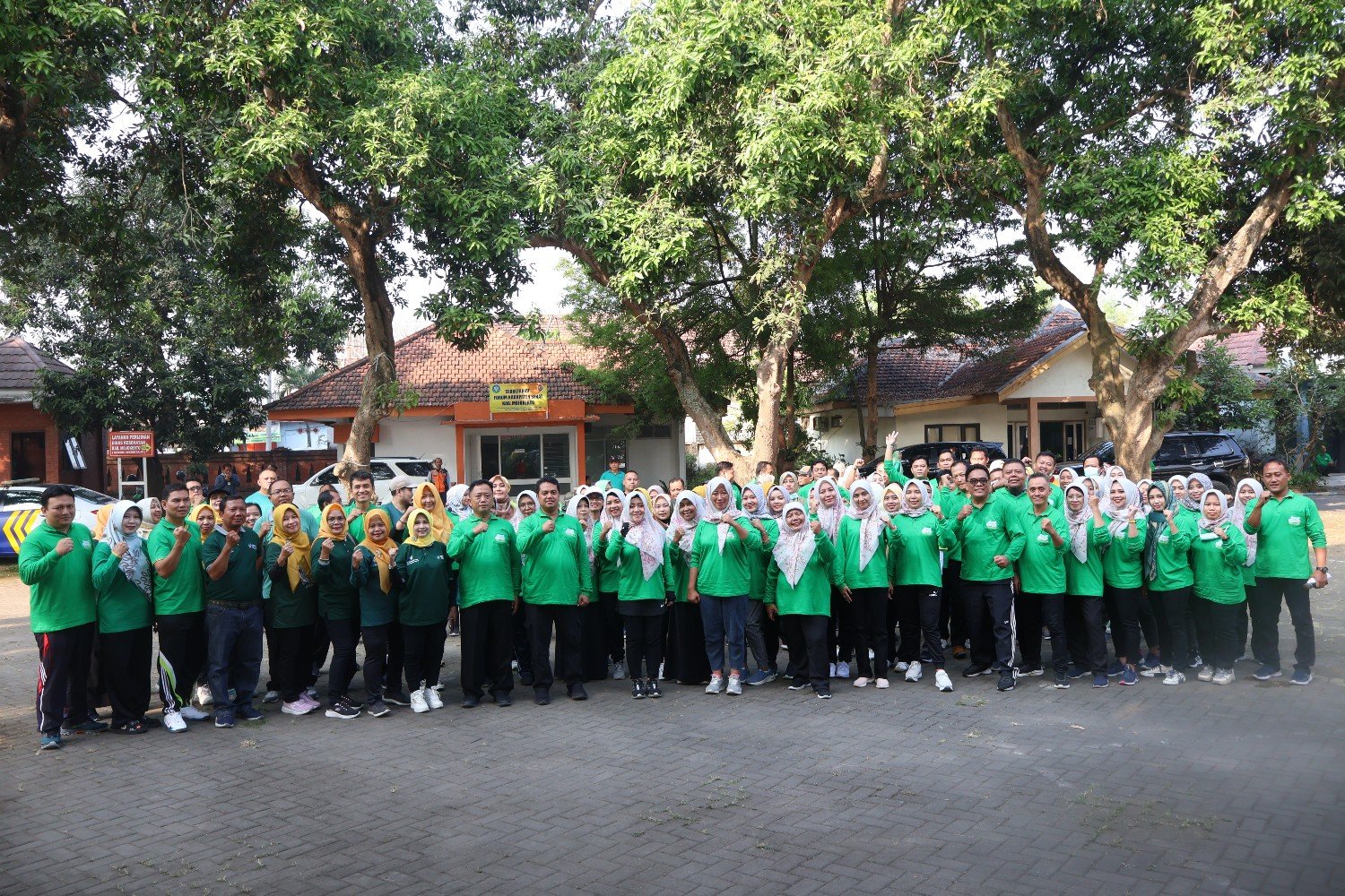 Bupati Ikfina Jumat Bugar di Dinas Kesehatan Kabupaten Mojokerto