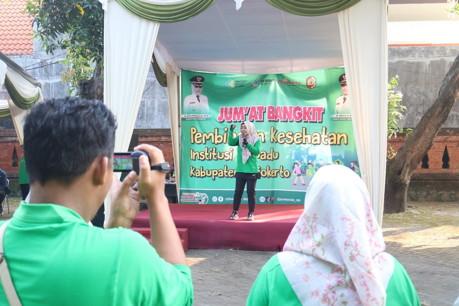 Bupati Ikfina Jumat Bugar di Dinas Kesehatan Kabupaten Mojokerto