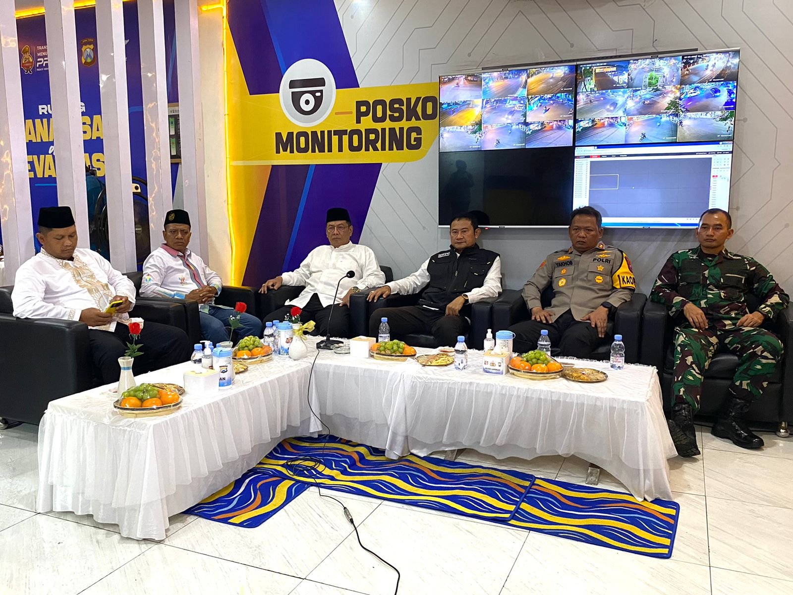 Dandim dan Forkopimda Lamongan Pantau Pos Pam Nataru di Sejumlah Kawasan
