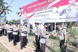 Upacara Korps Raport Kenaikan Pangkat Anggota Polri dan Pns Polri Polda Sumsel