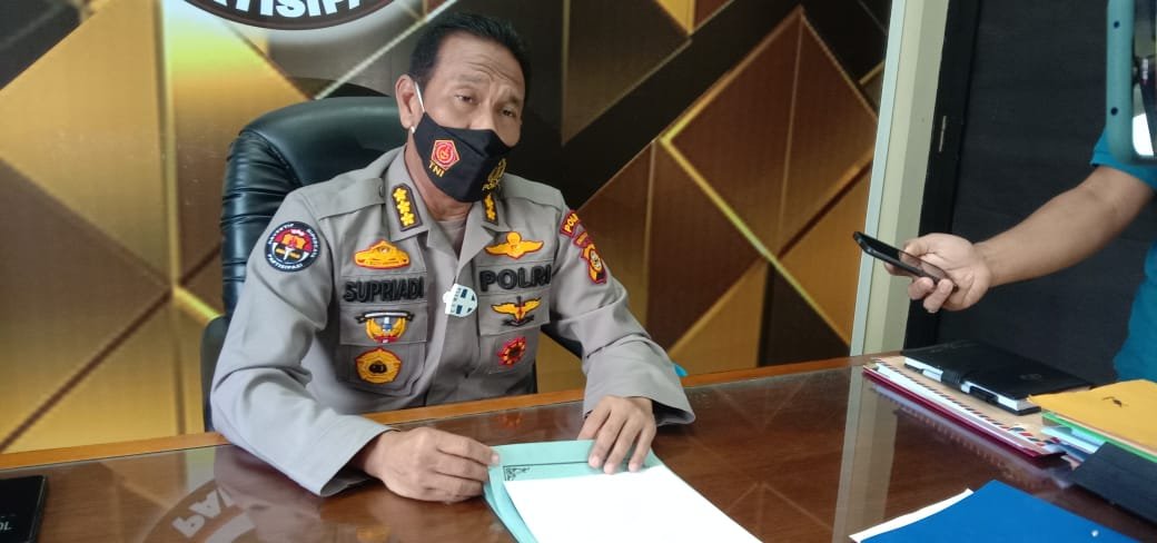 Pemerintah Larang Kegiatan FPI, Polisi Larang Masyarakat unggah & Sebarkan Konten Terkait FPI
