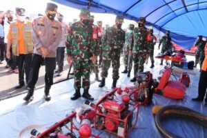 Kapolda Sumsel dampingi Pangdam II/SWJ Pimpin Apel LKO Karhutla