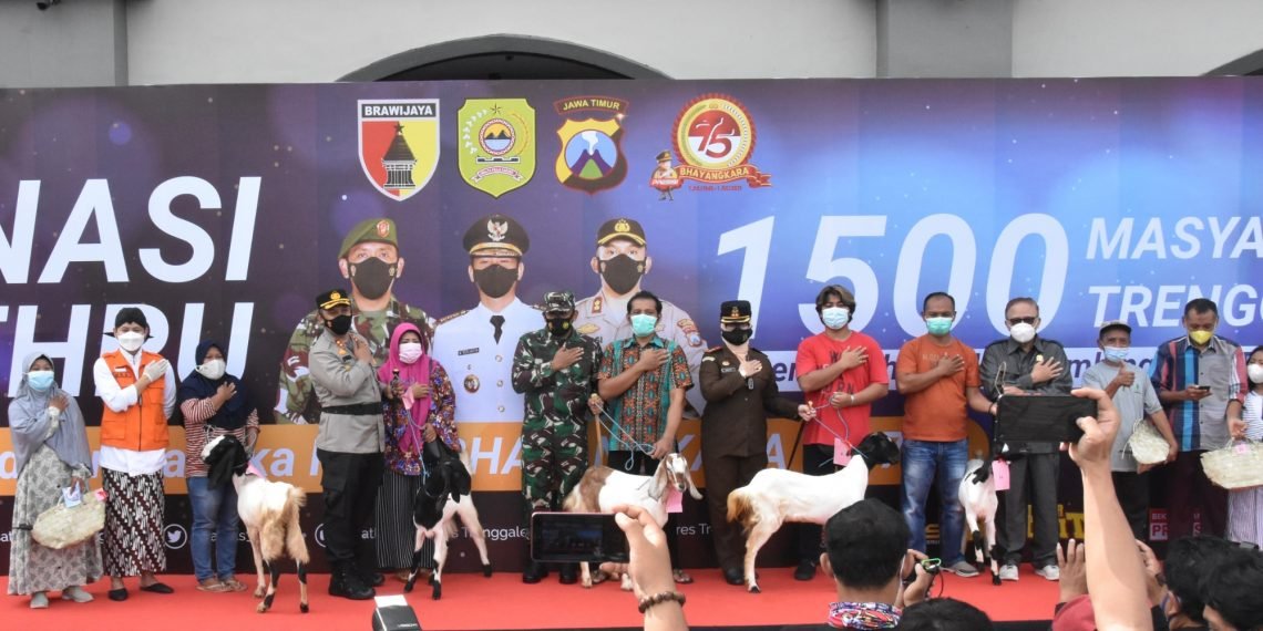 Polres Trenggalek Siapkan Hadiah 35 Kambing dan 80 Ayam untuk Peserta Vaksinasi