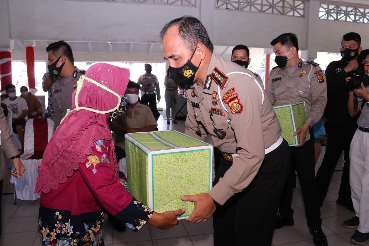 Menyambut Hut Bhayangkara Ke-75, Polda Sumsèl Gelar Baksos & Bakkes