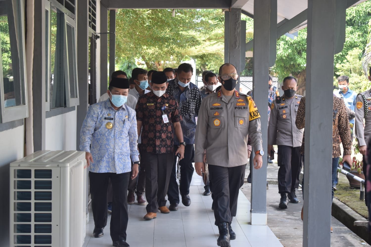 Kapolda Jambi bersama Gubernur Jambi Tinjau Asrama LPMP