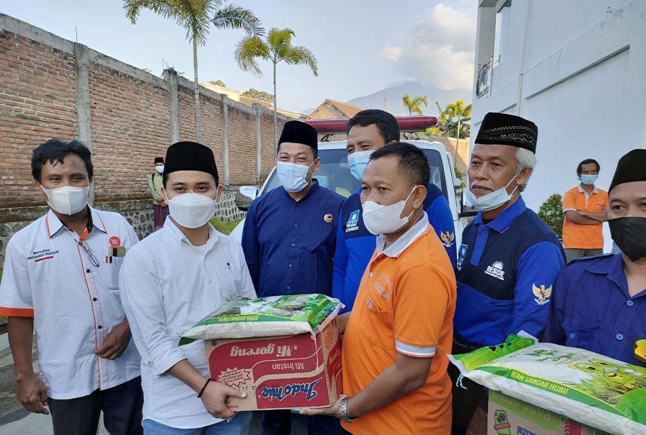 ASC Foundation Peduli Ratusan Nakes Honorer dan Ojek Online