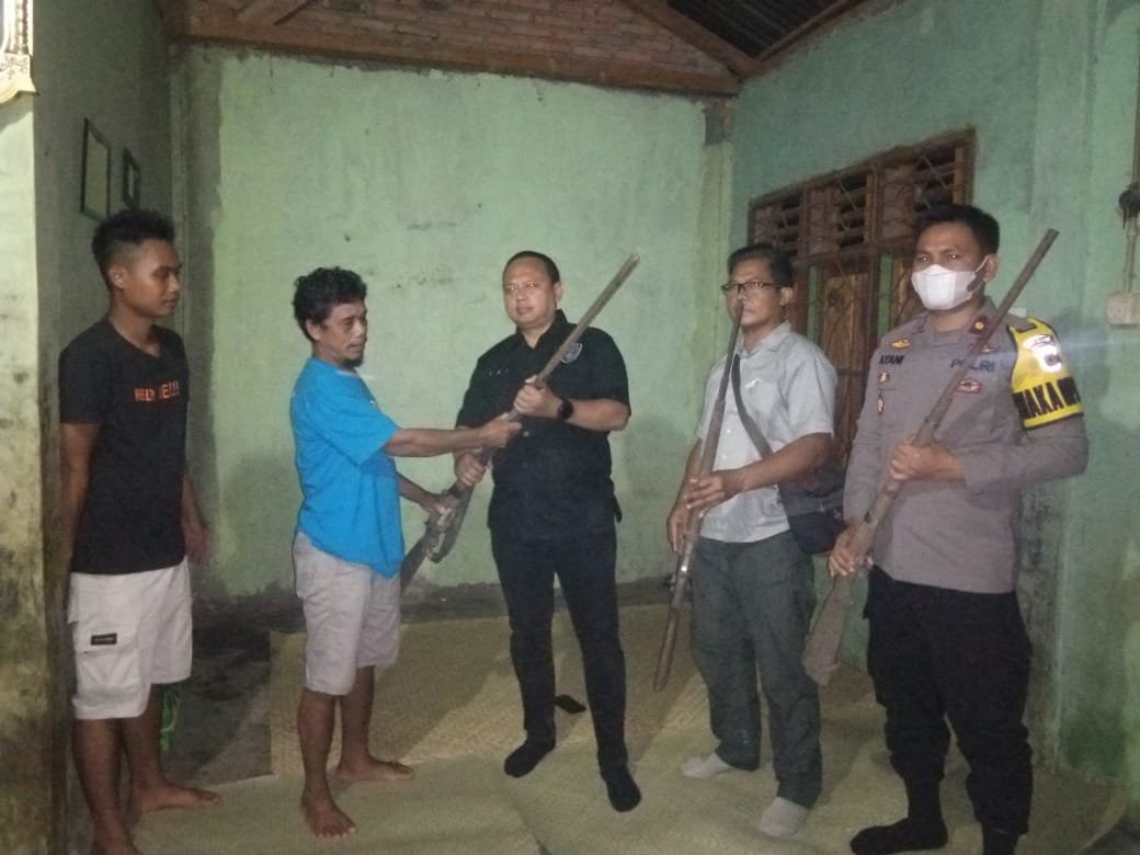 Pasca Konflik SAD dan Warga di Sarolangun, Polda Jambi Terima 3 Pucuk Senpi Kecepek