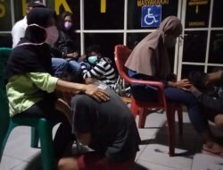 Gangster di Surabaya ini Garang di Jalanan, Mewek di Kantor Polisi
