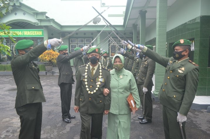 Wujud Penghargaan, Kodim 0804/Magetan Gelar Tradisi Korps Raport Dan Wisuda Purna
