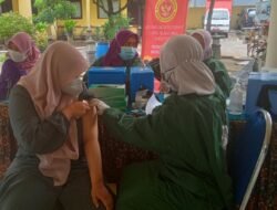 Badan Intelijen Negara Daerah Jatim Dan Dinkes Lakukan Serbuan Vaksinasi Di Kecamatan  Tulangan Kabupaten Sidoarjo.