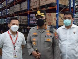 Kapolresta Sidoarjo Sidak Minyak Goreng di Gudang Minimarket