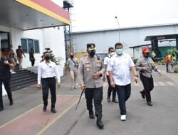 Kapolresta Sidoarjo Sidak Minyak Goreng di Gudang Minimarket