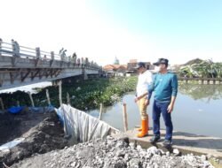Wabup Subandi Sidak Jembatan Dan Kali Buntung Segorotambak Sedati