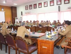 Kerja, Kerja, Kerja, Gus Muhdlor Kumpulkan Semua Kepala OPD Minta Kinerja Triwulan II Digenjot