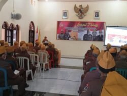 Pelantikan Ketua Dan Pengurus Ranting Oleh Ketua DPC LVRI Kabupaten Sidoarjo Berjalan Dengan Khidmat