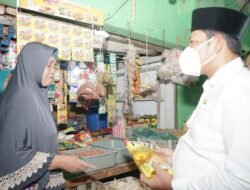 Jelang Ramadhan, Wabup Subandi Sidak Pasar Wadung Asri Pastikan Ketersediaan Minyak Goreng