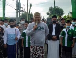 Harlah GP Ansor Dan Fatayat NU Ranting Desa Gelang Kecamatan Tulangan Adakan Giat Jalan Sehat "SARUNGAN"