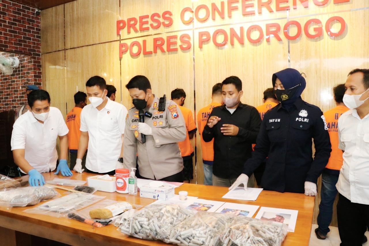 Polres Ponorogo Tetapkan Tujuh Tersangka Kasus Petasan Meledak