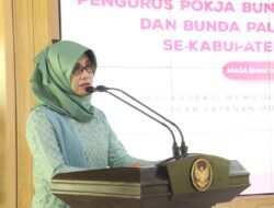 Istri Plh. Sekda Sidoarjo Arie Andjar Lantik Pengurus Pokja PAUD Kabupaten dan Kukuhkan Bunda PAUD Kecamatan