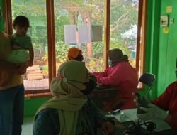 Program 1 Juta Vaksinasi Booster Kemenag RI, MTs Negeri 4 Sidoarjo Berkerjasama Dengan Badan Intelijen Negara ( BIN ) Dan Dinas Kesehatan ( DINKES )