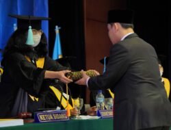 Gus Barra Raih Gelar Doktor Dari Universitas Padjajaran