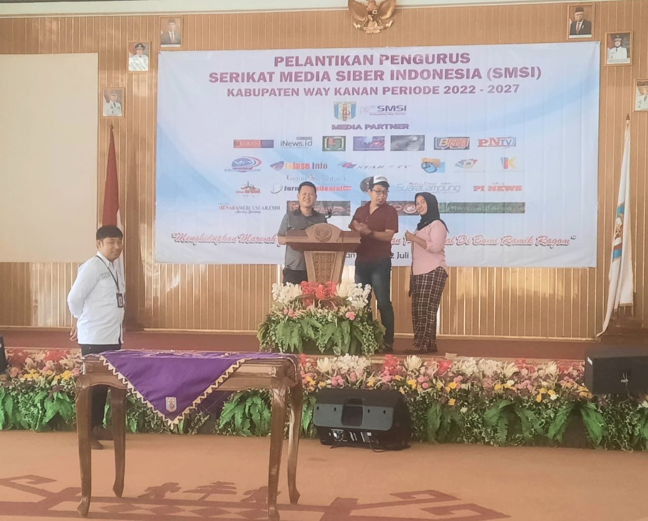 Sekretaris SMSI Way Kanan Tinjau Persiapan Pelantikan SMSI