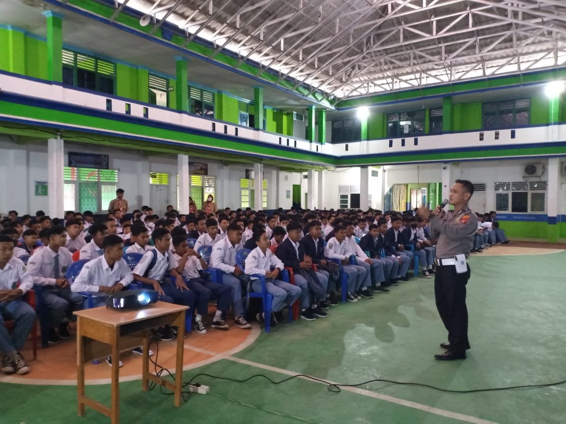 Polres Lamtim Gelar Safety Ridding dan Kampanye Keselamatan di SMK Ma'arif NU 1