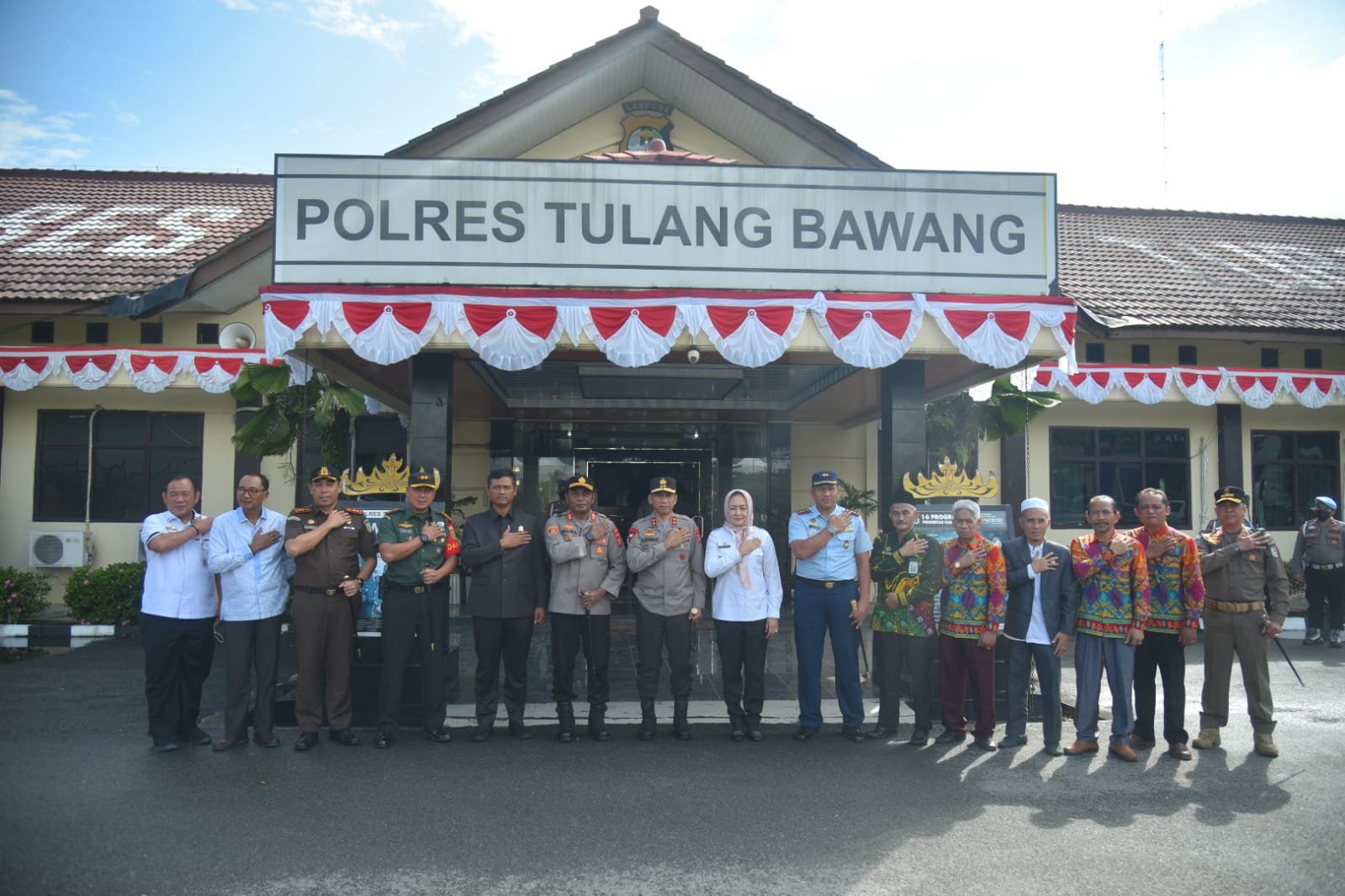 Kunjungi Polres Tulang Bawang, ini Pesan Kapolda Lampung