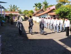 Peringati HUT Kemerdekaan RI, MA Khomsani Nur dan Mts Diponegoro Upacara Gabungan di Ponpes Khomsani Nur