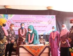 Peduli Lansia dan Anak-Anak Kab.Sidoarjo Launching Sekolah SAYANG Orang Tua Hebat dan Selantang SAYANG