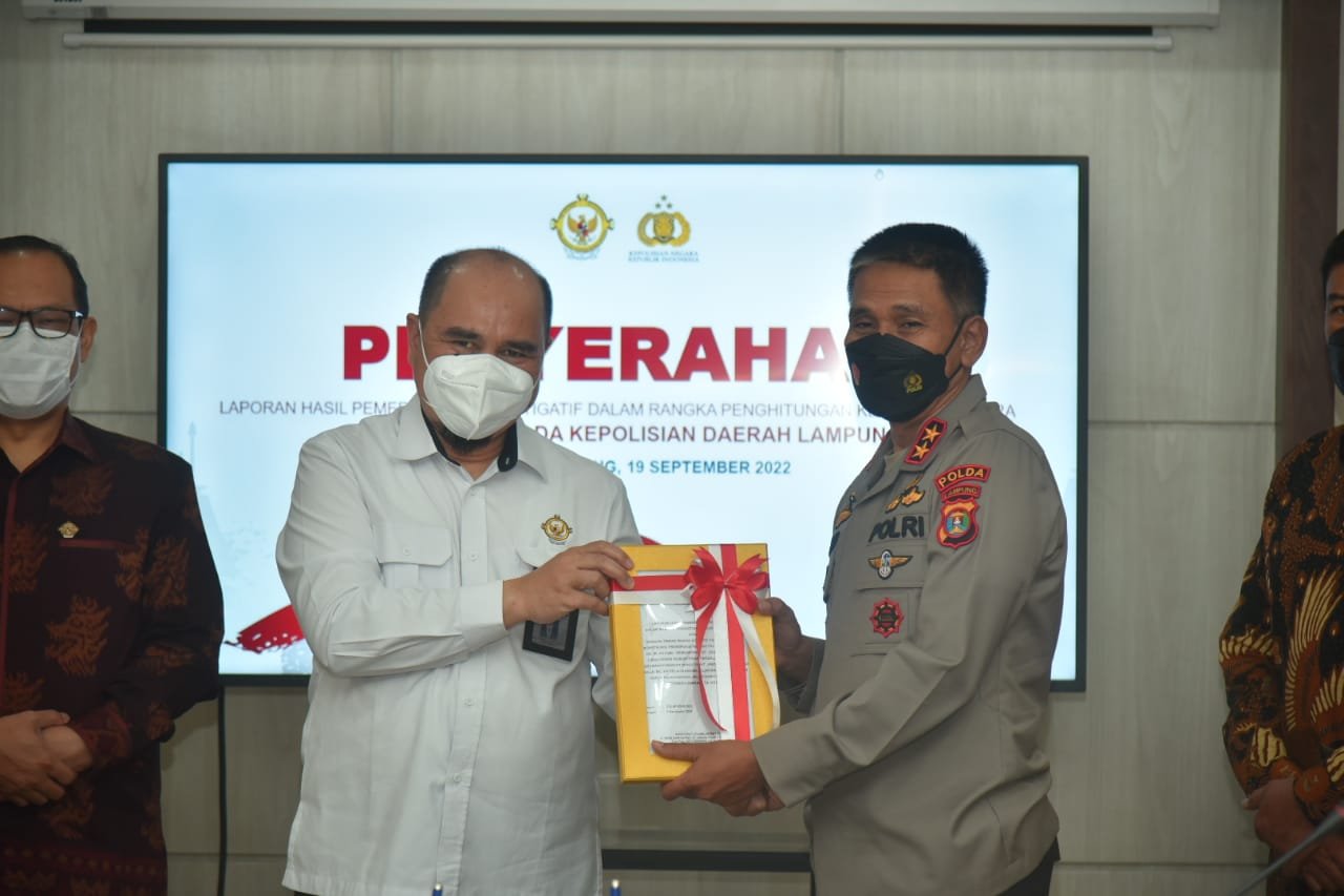 BPK RI Serahkan Laporan Hasil pemeriksaan Atas LHP Investigatif PKN Kepada Polda Lampung