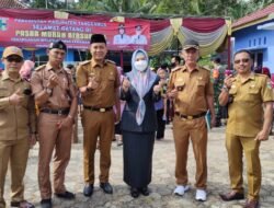 Bupati Dewi Handajani Meninjau Langsung Program Pasar Murah Bersubsidi Di Halaman Kecamatan Gunung alip