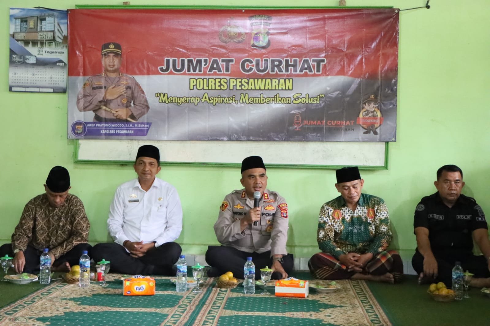 Melalui Jumat Curhat, Kapolres Pesawaran Jajaran Serap Aspirasi Masyarakat