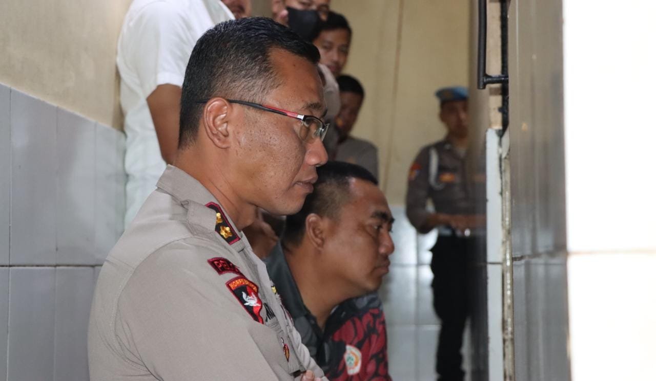 Awali Jabat Kapolres Tanggamus, AKBP Siswara Hadi Chandra Sambangi Dan Berikan Arahan Tahanan