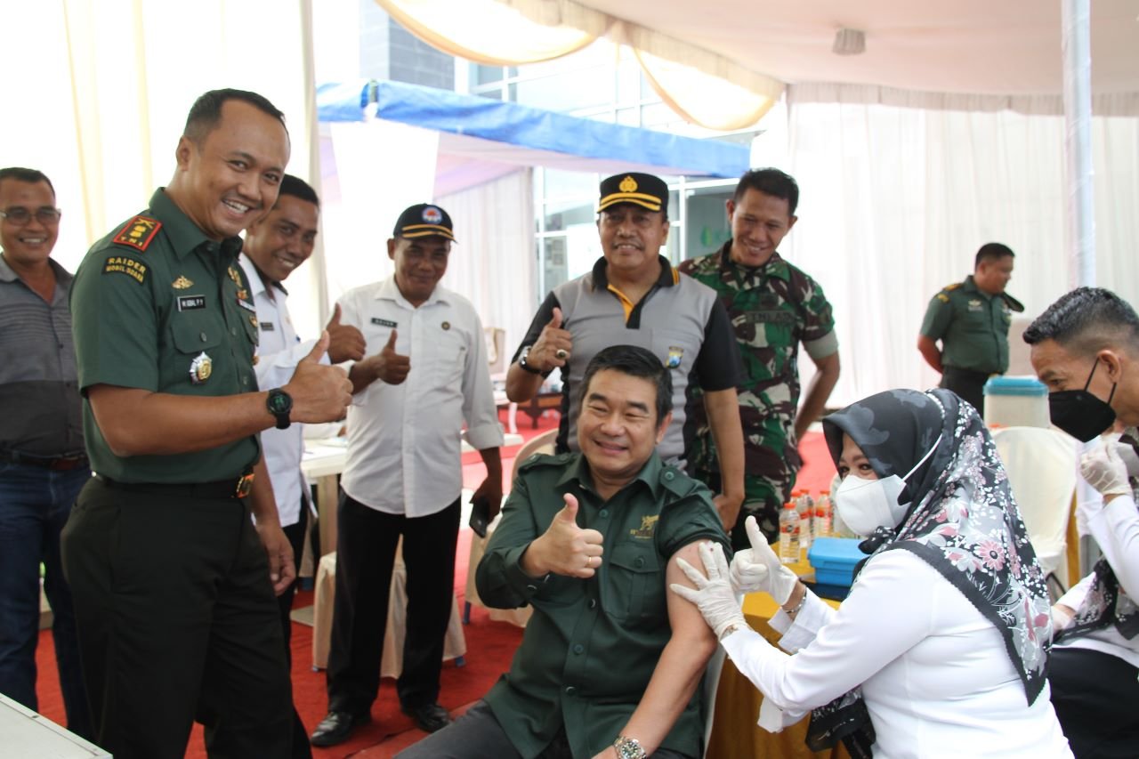 Kodim 0815/Mojokerto Gelar Vaksinasi Booster Ke-2 di PT. Kitoshindo