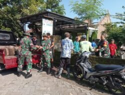 Koramil Dlanggu Bareng Instansi Terkait Karya Bakti Benahi Rumah Warga Korban Kebakaran