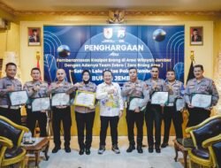 Satlantas Polres Jember Raih Penghargaan Dari Bupati Jember