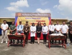 Bupati dan Forkopimda Musnahkan Barang Bukti Mulai Satu Kilogram Sabu Hingga Puluhan Handphone di Kejari Kabupaten Mojokerto