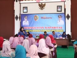 Konsen Turunkan Angka Stunting, Ini Pesan Bupati Ikfina untuk Posyandu