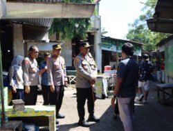 Patroli Dialogis, Kapolres Ngawi Blusukan ke Pasar Tradisional Jelang Ramadhan