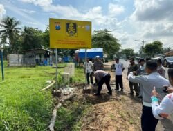 Jelang Mudik Lebaran, Polres Sumenep Pasang Papan Himbauan di Beberapa Titik Rawan Laka