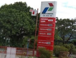 SPBU 2433294 Air Ruai Kecamatan Pemali Membiarkan Pengerit Minyak BBM Menguasai Steak Pengisian