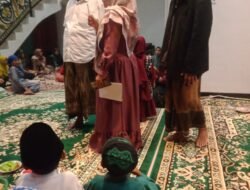 H. Maat Buka Bersama dengan 65 Anak Yatim Mojokerto