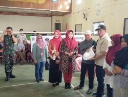 Bupati Tanggamus Hadiri Sekaligus Membuka Bazar Sembako Murah