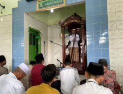 Gus Barra jadi Imam Salat Id