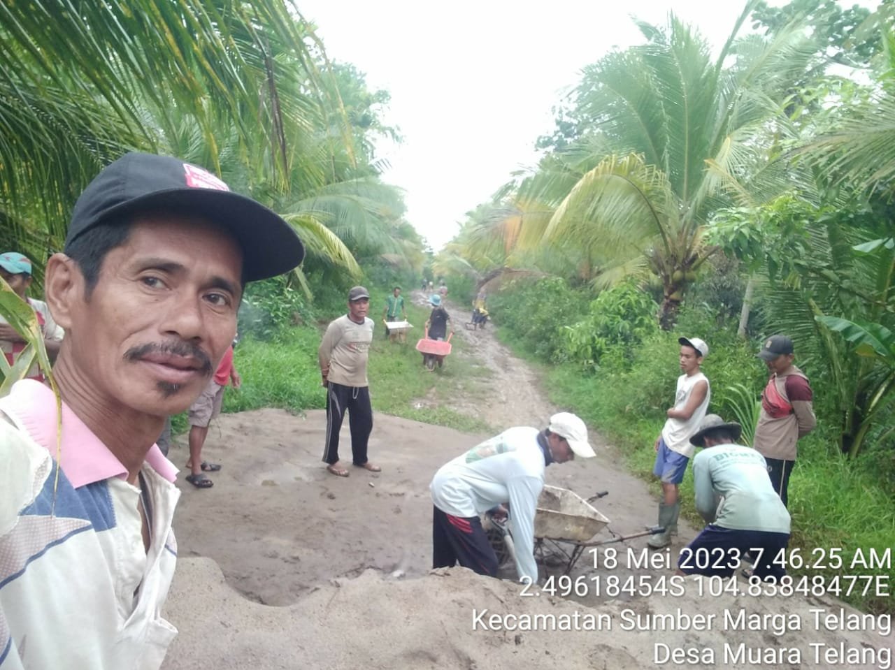 Pemdes Muara Telang Manfaatkan Dana Desa 2023, Bangun Jalan Rabat Beton