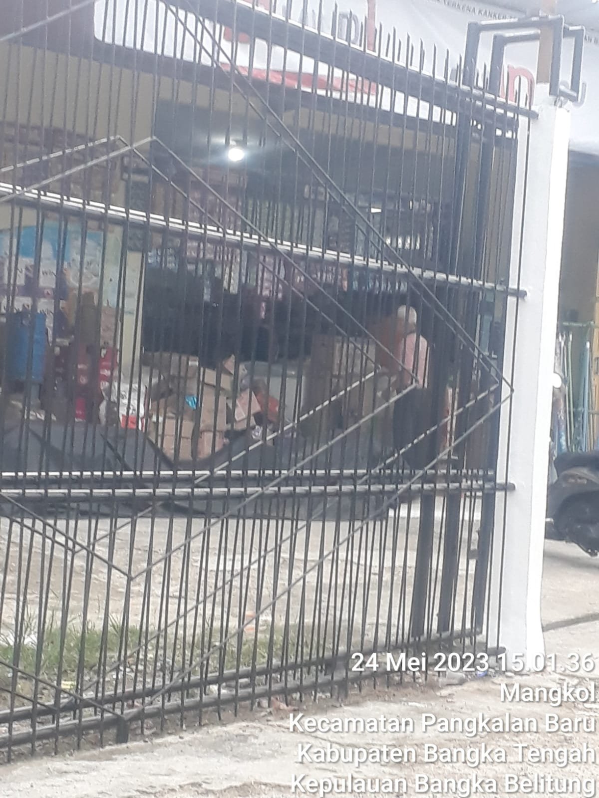 Toko Hari Mart di Bangka Tengah Jual Rokok Ilegal